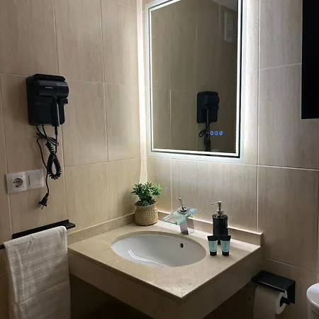 Eira Loft, Calm And Luxury Views In Апартаменти